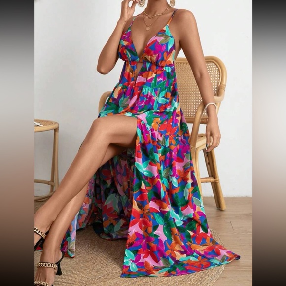 Boho floral print crisscross back maxi dress - Picture 6 of 6